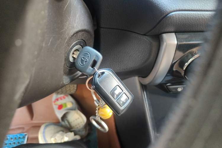 Used Toyota Vios 2015 1.5L Automatic Smart Star Edition Vehicle Key