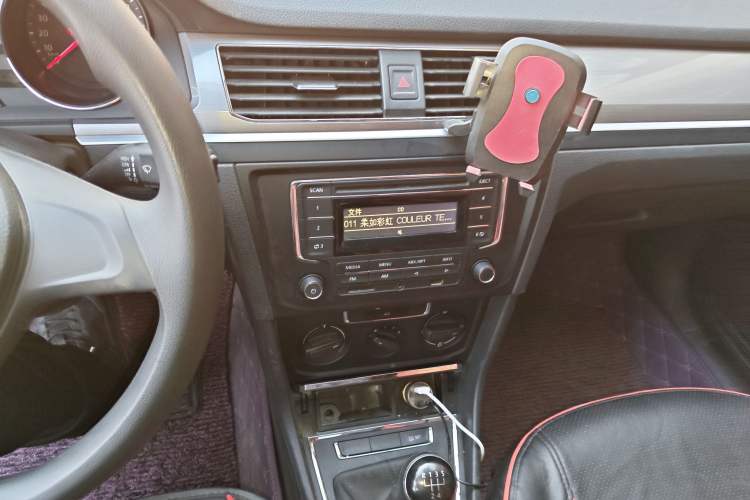 Used Volkswagen Bora 2018 1.5L Manual Fashion Model