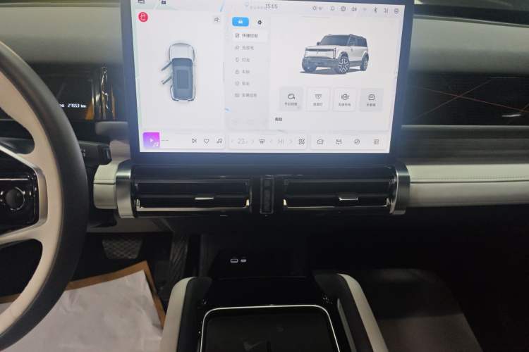 Used iCAR 03 2024 401km Two-Wheel Drive Standard Advanced Version