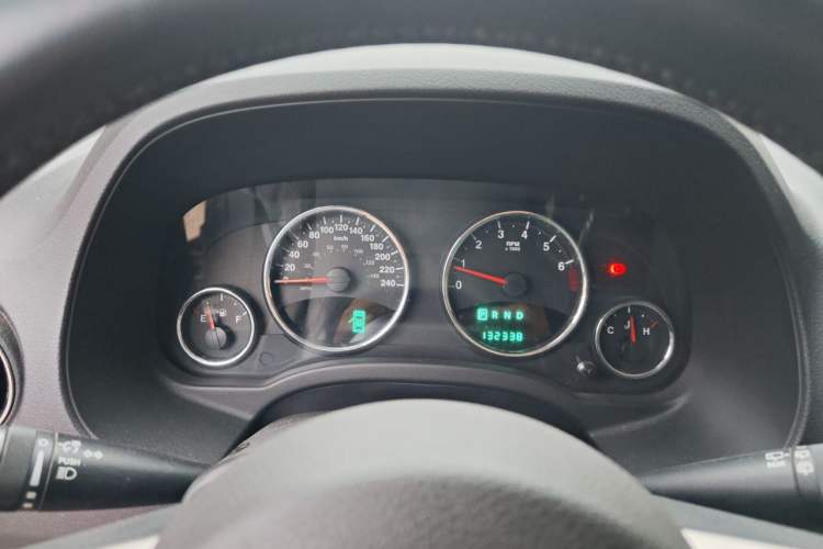 Used Jeep Compass 2013 2.0L two-wheel drive luxury version
