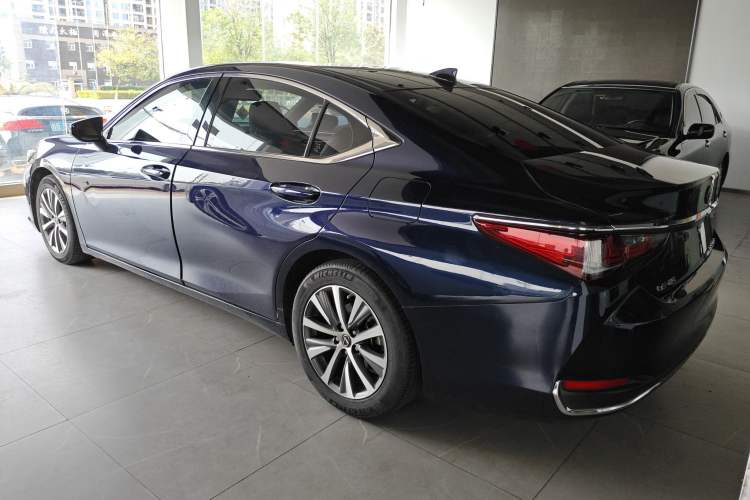 Used Lexus ES 2018 200 Excellence Edition China V Standard