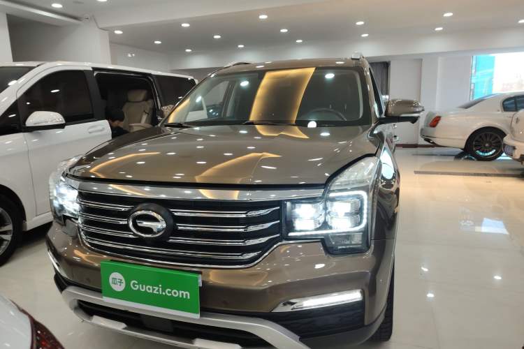 Used GAC Trumpchi GS8 2017 320T Two-Wheel Drive Luxury Smart Connectivity Version (7 Seats)