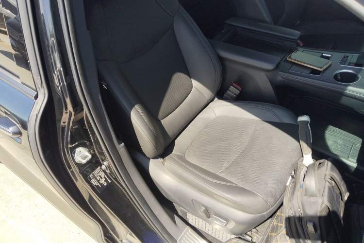 Used Toyota SIENNA 2021 2.5L Hybrid Premium Edition
