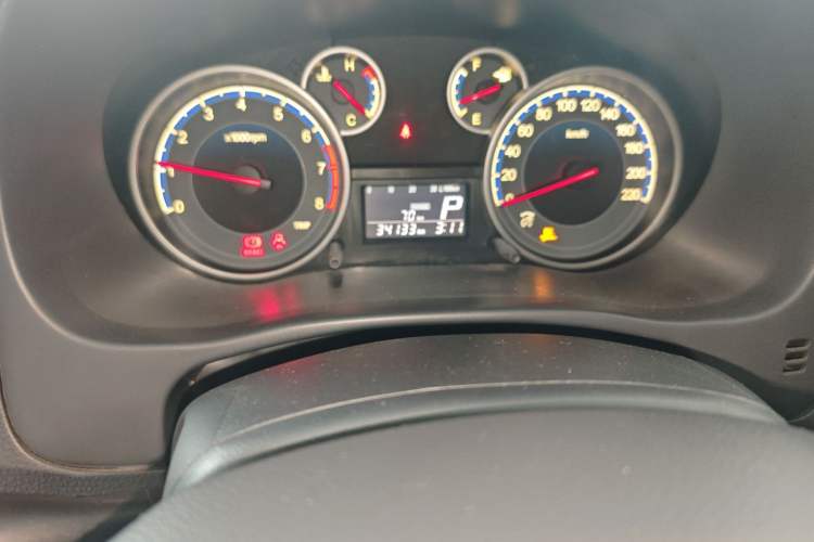 Used Suzuki SX4 2013 1.6L Automatic CoolRide Model Odometer Close Up