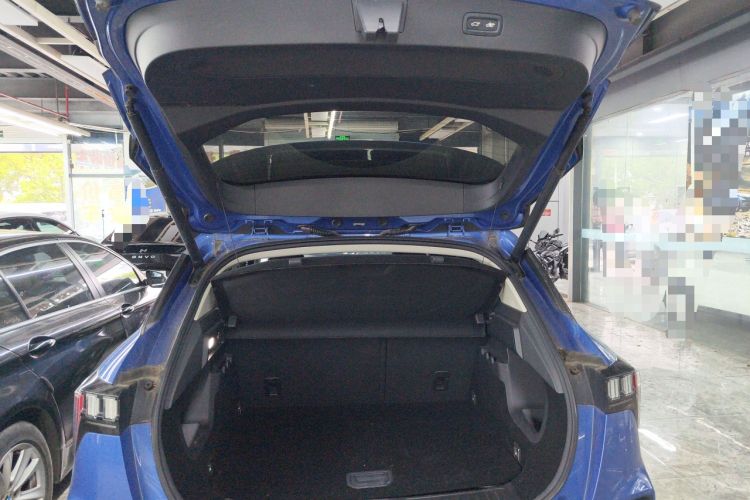 Used Lynk & Co 06 EM-P 2020 PHEV Plus Trunk