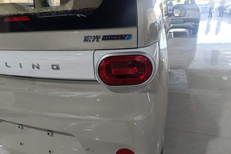 Used Wuling Hongguang MINIEV 2024 3rd Generation 215km Youth Edition