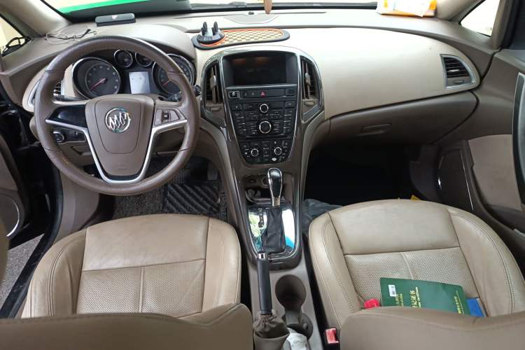 Used Buick GT 2010 GT 1.8L Automatic Luxury Edition
