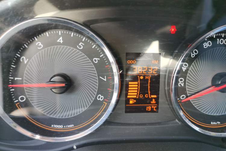 Used Chevrolet Sail 2016 Sail 3 1.3L Manual Comfort Sunroof Edition
