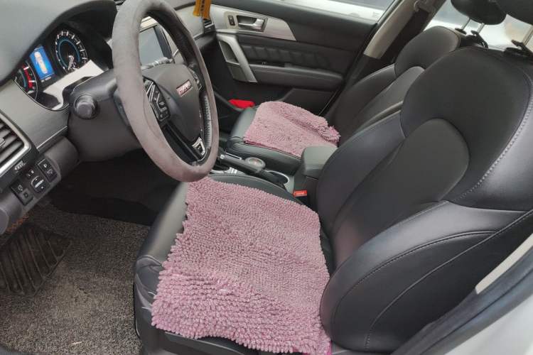 Used Haval H2 2015 1.5T Automatic Two-Wheel Drive Elite Edition Left Front Seat