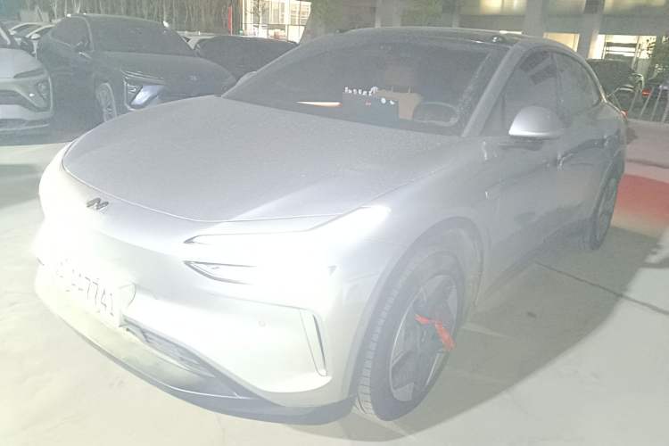 Used ONVO L60 2024 60 kWh Rear-Drive Version