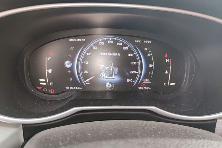 Used Geely Auto Emgrand X7 Sport 2018 1.8TD Automatic Two-Wheel Drive Smart Connect 4G Internet Edition