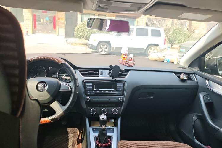 Used Skoda Octavia 2016 1.6L Manual Trend Edition