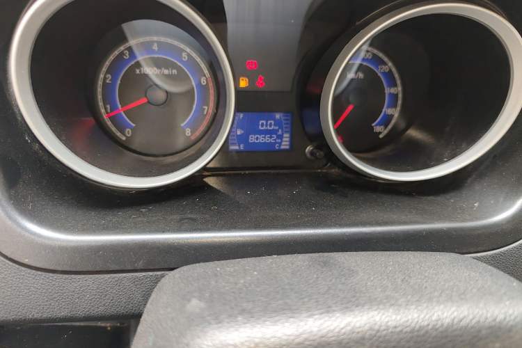 Used CHANGAN KAICHENG Ruixing M80 2018 1.5L Base Model Van Semi-Blind Window Flat Roof Rear-Hinged Doors 4G15S