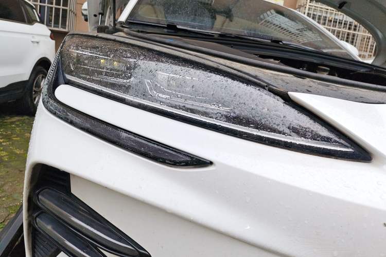 Used BYD Song PLUS New Energy 2023 Champion Edition EV 520KM Prestige Model
