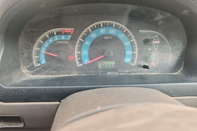 Used FAW Jiabao V70 2011 1.0L Standard Edition DA465QA
