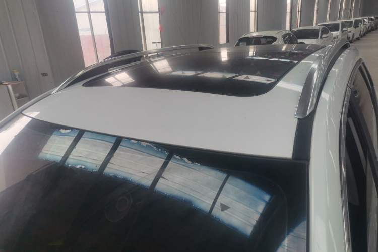 Used Roewe RX5 2016 20T Two-Wheel Drive Automatic Internet Smart Edition