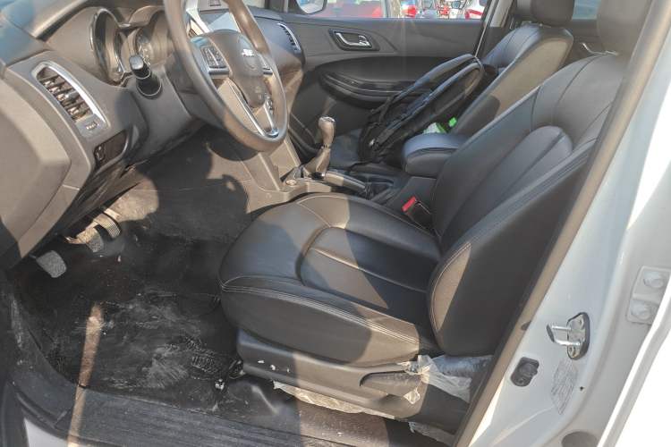 Used JMC Baodian 2020 2.5T Diesel Two-Wheel Drive Comfort Edition Long Wheelbase JX4D25A6L