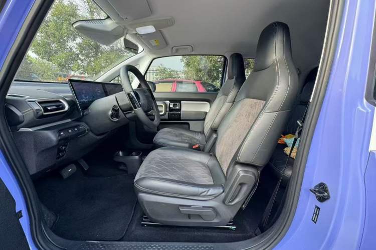 Used Baojun KiWi EV 2023 DJI Edition Lithium Iron Phosphate