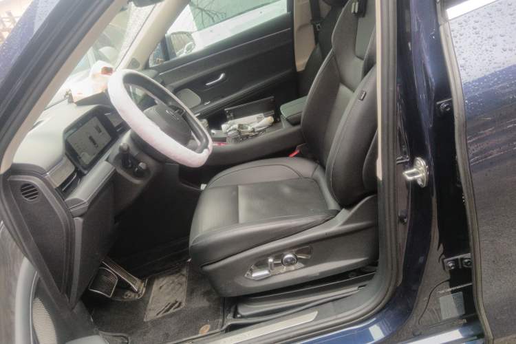 Used Hima AITO M5 2022 Range-Extended Rear-Drive Standard Version
