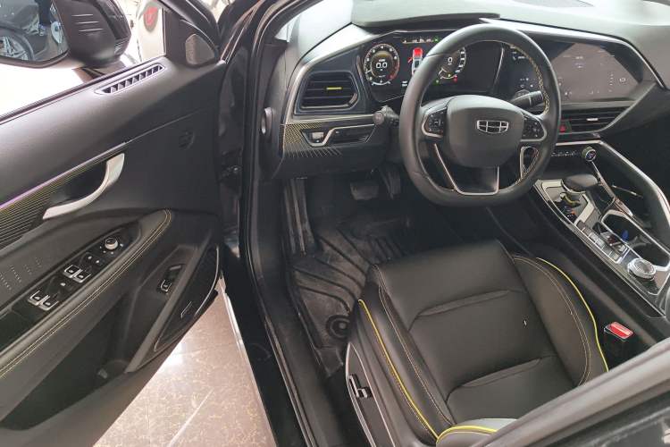 Used Geely Auto Monjaro S 2021 2.0TD Automatic Two-Wheel Drive Lightning Edition Driver Seat