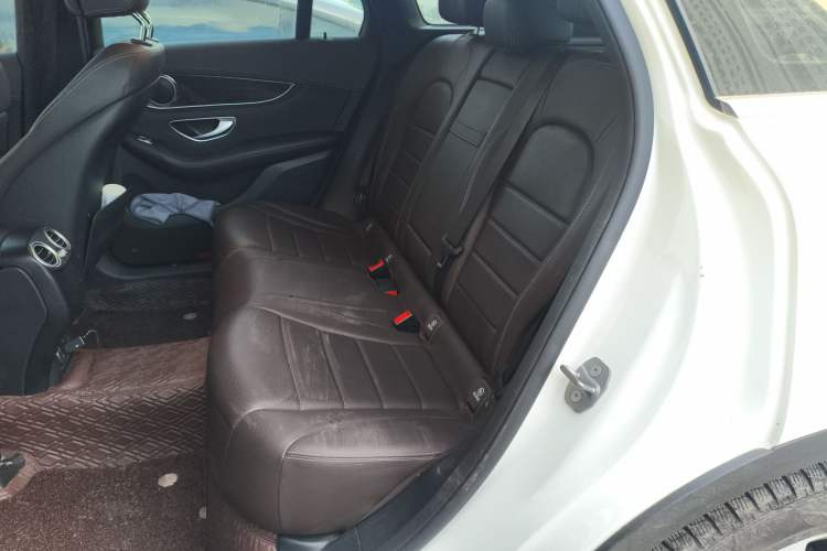 Used Mercedes-Benz GLC 2019 GLC 260 L 4MATIC Dynamic Model