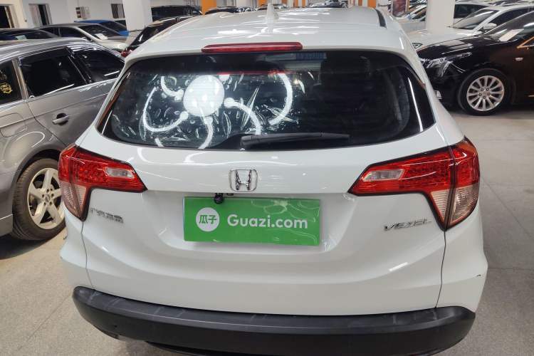 Used Honda Vezel 2015 1.5L CVT two-wheel drive Comfort trim Rear