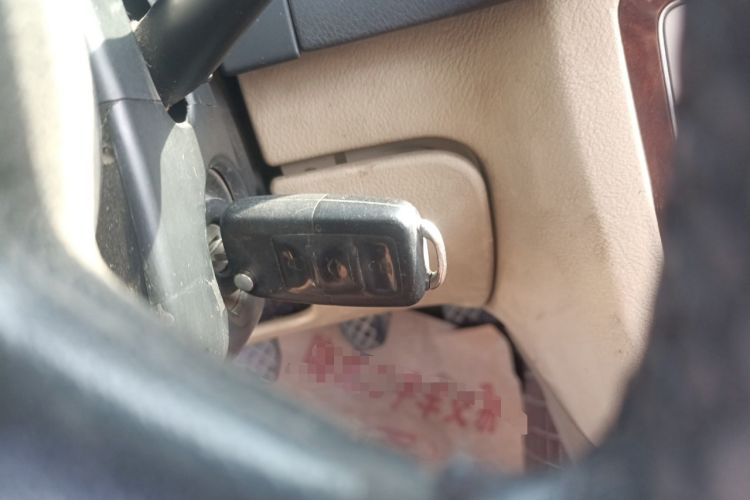 Used Volkswagen Passat 2009 1.8T Manual Luxury Edition Vehicle Key