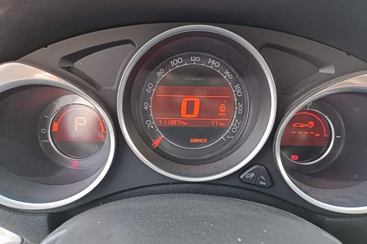 Used Citroen C4L 2014 1.6THP Intelligent Drive Automatic Dynamic Model
