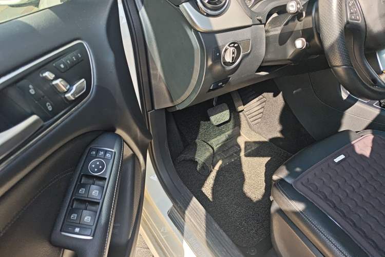 Used Mercedes-Benz B-Class 2015 B 200 Fashion Model