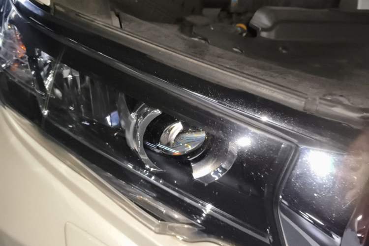 Used Toyota Prado 2018 3.5L Automatic TX-L with Rear-Mounted Spare Tire
