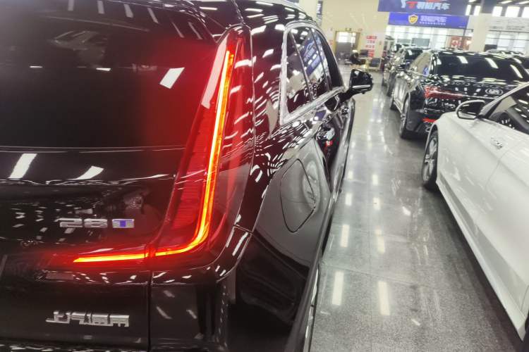 Used Cadillac XT4 2022 28T Two-Wheel Drive Fashion Edition