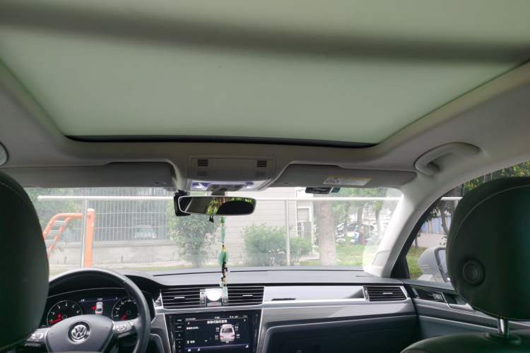 Used Volkswagen Phideon 2018 Revised Version 380TSI Two-Wheel Drive Business Edition Headliner