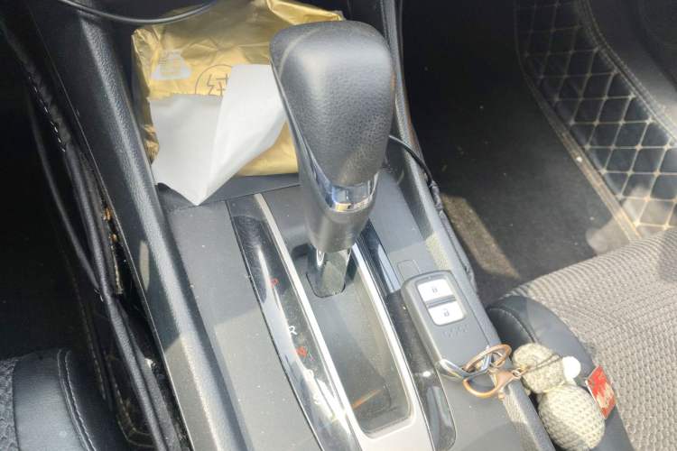 Used Honda Jade 2014 1.8L Automatic Comfort Elite Version 5 Seats
