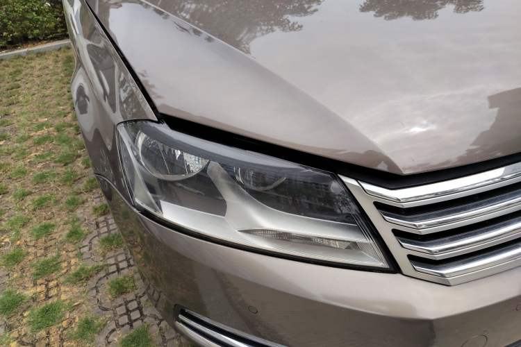 Used Volkswagen Magotan 2015 1.8TSI Advanced Model Right Front Headlight