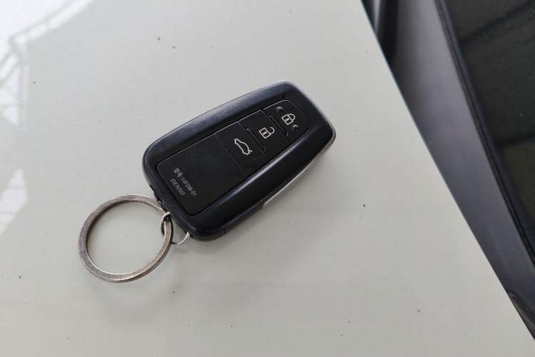 Used Toyota Avalon 2021 2.5L Luxury Edition