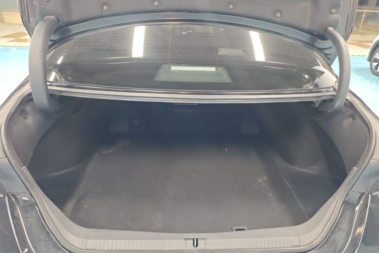 Used Toyota Avalon 2024 2.0L Ambition Edition Trunk