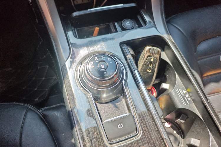 Used Ford Mondeo 2017 EcoBoost 200 Stylish Model
