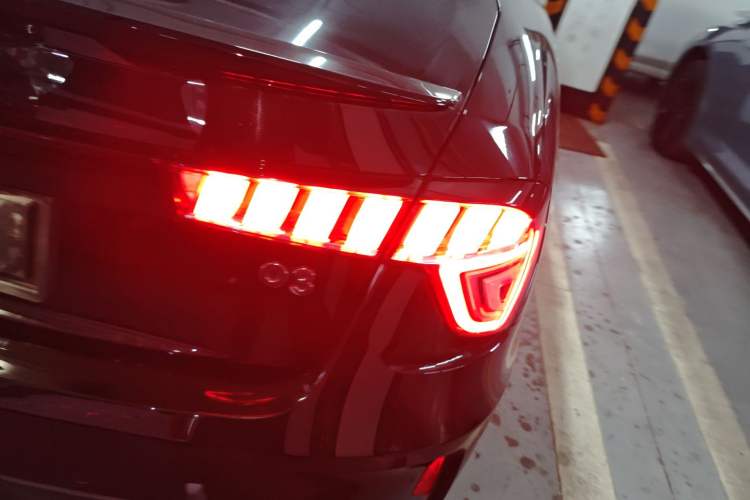 Used Lynk & Co 03 2022 1.5TD DCT JingPlus Exterior 3