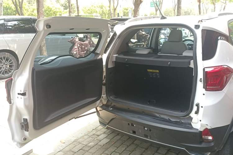 Used BYD Yuan Pro 2021 401 km Deluxe Version Trunk