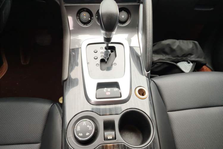 Used Peugeot 3008 2015 1.6THP Automatic Classic Edition