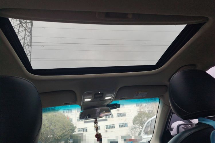 Used Geely Auto Emgrand GL 2018 1.8L Manual Elite Smart Connectivity Version Headliner