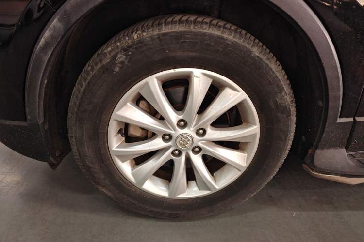 Used Buick Envision 2017 28T Four-Wheel Drive Leading Model