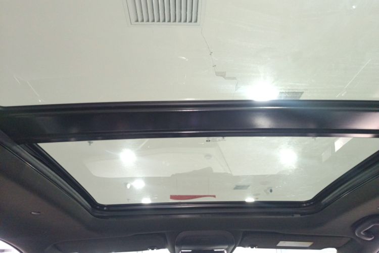 Used Cadillac XT5 2018 28E Four-Wheel Drive Tech Version
