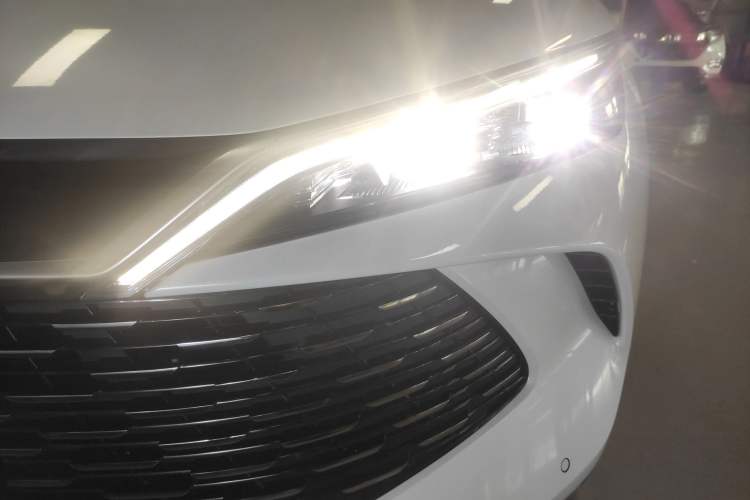 Used BYD Qin L 2024 DM-i 120KM Beyond Model