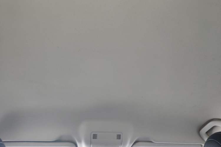 Used Qoros 5 2018 Revised Version 1.6T Automatic Leading Edition