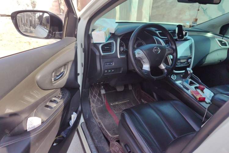 Used Nissan Murano 2021 2.5L XL Two-Wheel Drive Smart Connect Luxury Edition Driver Seat