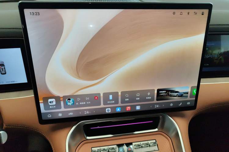 Used Denza N8L 2025 Model Flagship Model