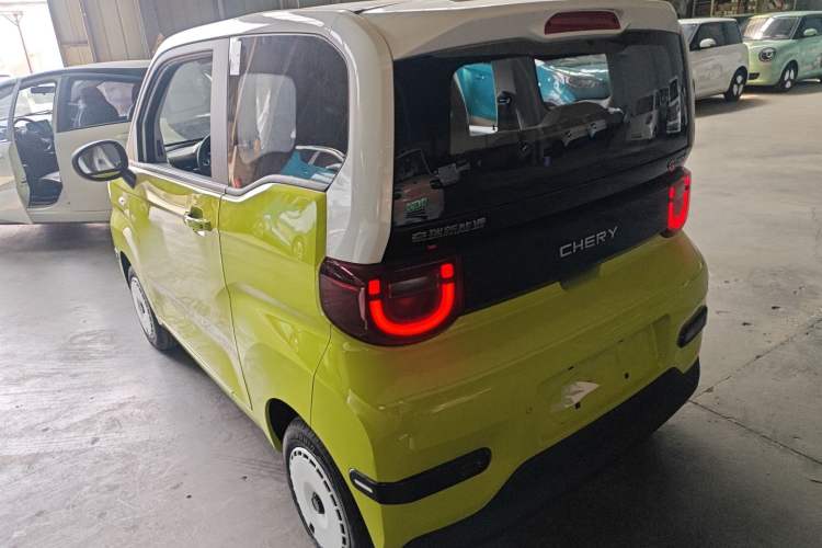 Used Chery QQ Ice Cream 2025 205km Qi Energy Version Rear Left 45 Deg