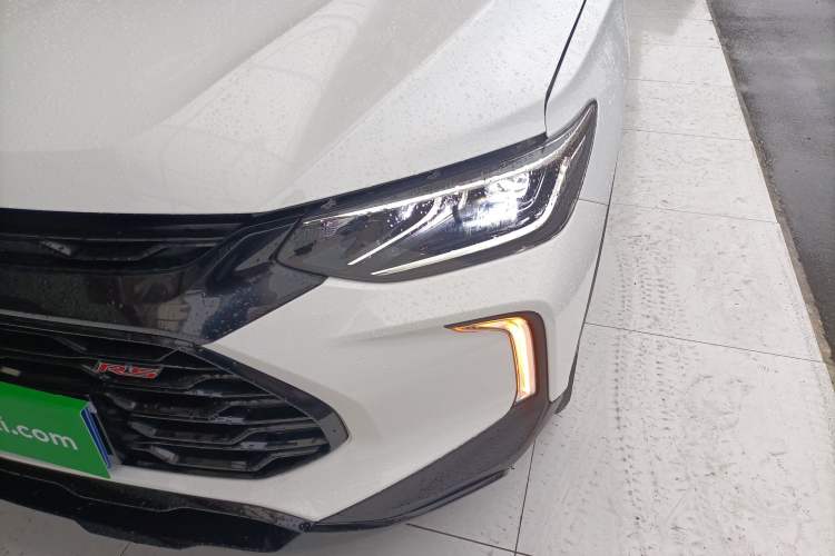 Used Chevrolet Trax 2022 Encore RS 1.5T CVT Cool
