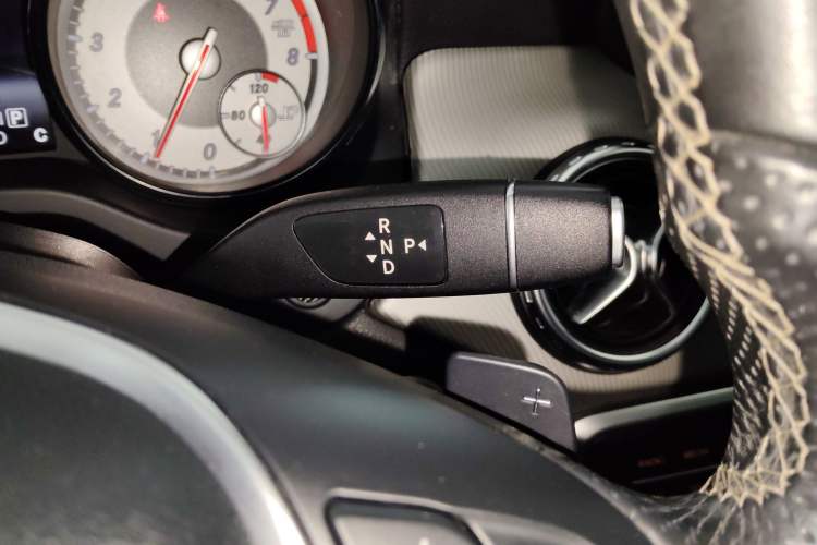 Used Mercedes-Benz GLA 2016 GLA 200 Sport Edition Gear Lever